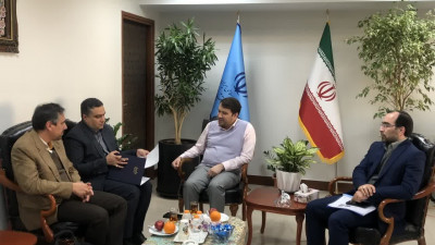 دیدار رئیس دانشگاه و نماینده شهرستان با معاون اداری مالی وزارت عتف