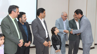 به مناسبت دهه سرآمدی آموزش؛ مراسم بزرگداشت مقام استاد و تجلیل از سرآمد آموزشی در دانشگاه بزرگمهر قائنات برگزار شد