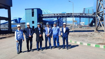 بازدید ریاست دانشگاه بزرگمهر به همراه گروه کارآفرینی از فولاد سنگان